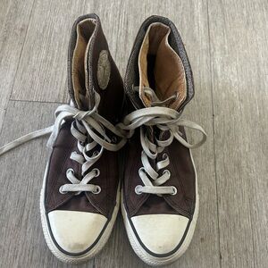 High-Top Brown Converse Sneakers with White Accents